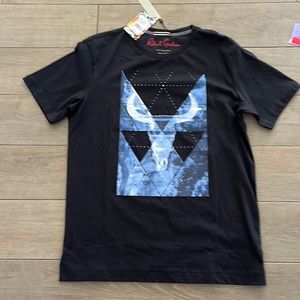 Robert Graham tshirt